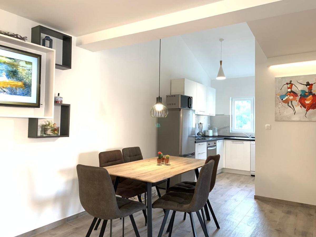 Sunrise Luxury Apartments - U2Adria Dugi Rat Esterno foto